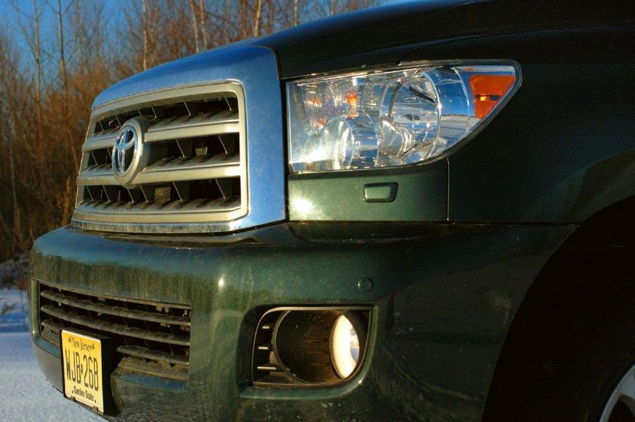 Toyota Sequoia Limited 4x4 2008 года  (фото 57 из 58)